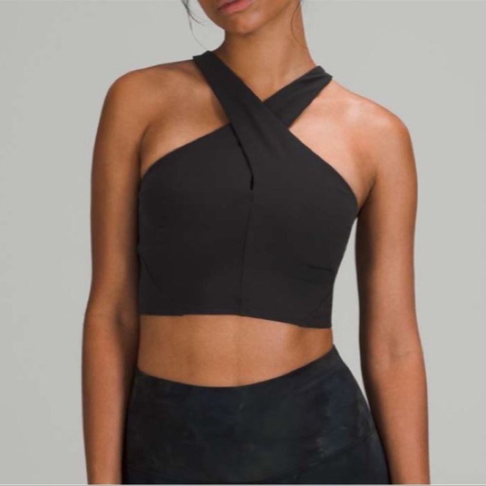 Lululemon halter crop top - size 4 - brand new worn once!